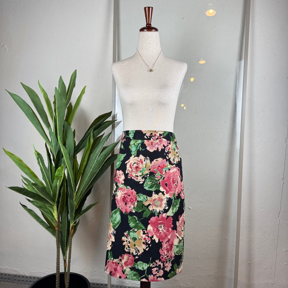 Talbots Black Floral Pencil Skirt Womens 10 Cotton Stretch Knee Length Botanical